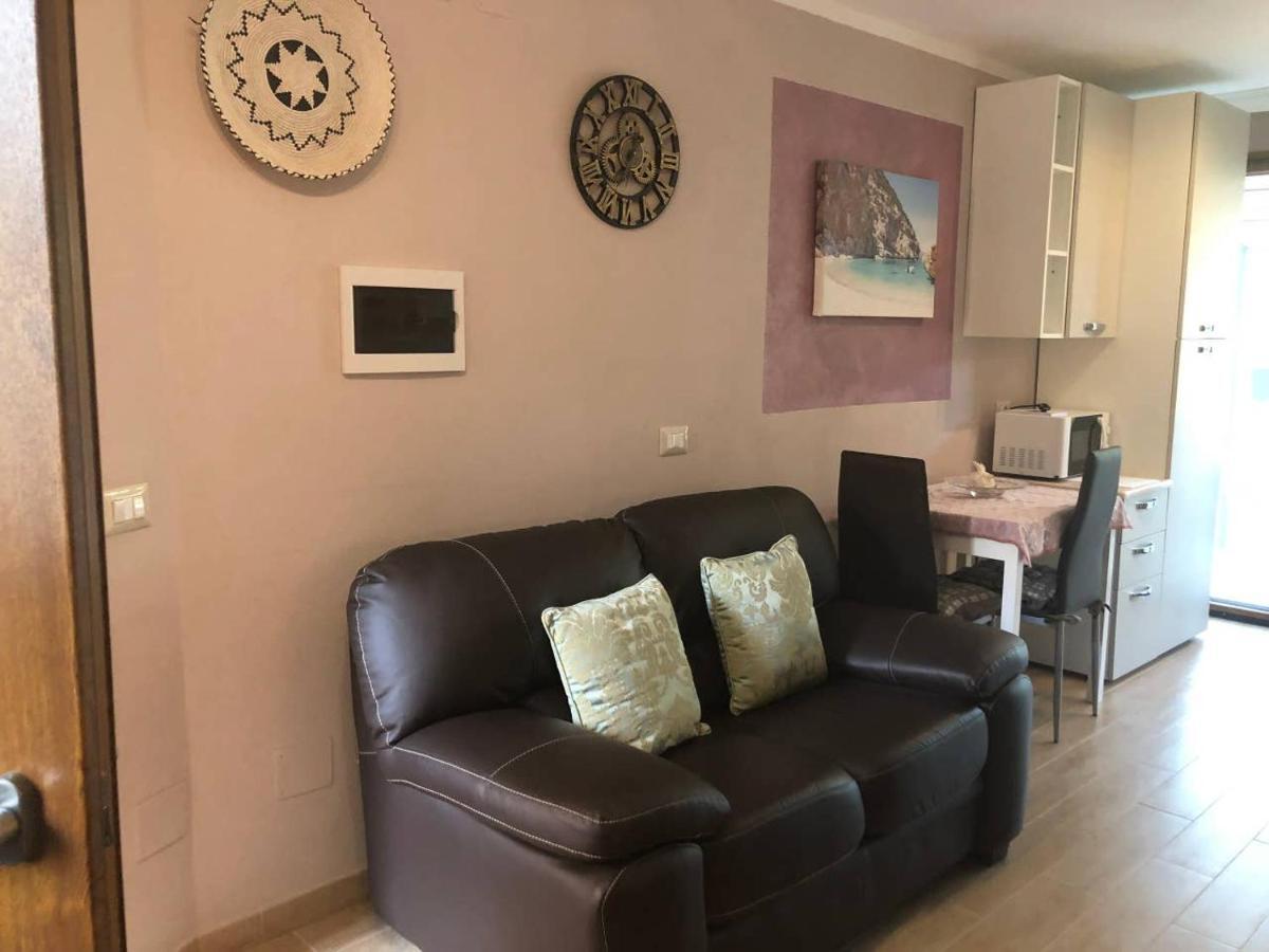 Paese Museo Apartment San Sperate Bagian luar foto
